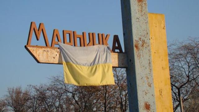 Мирный житель Марьинки едва не погиб в собственном дворе из-за боевиков