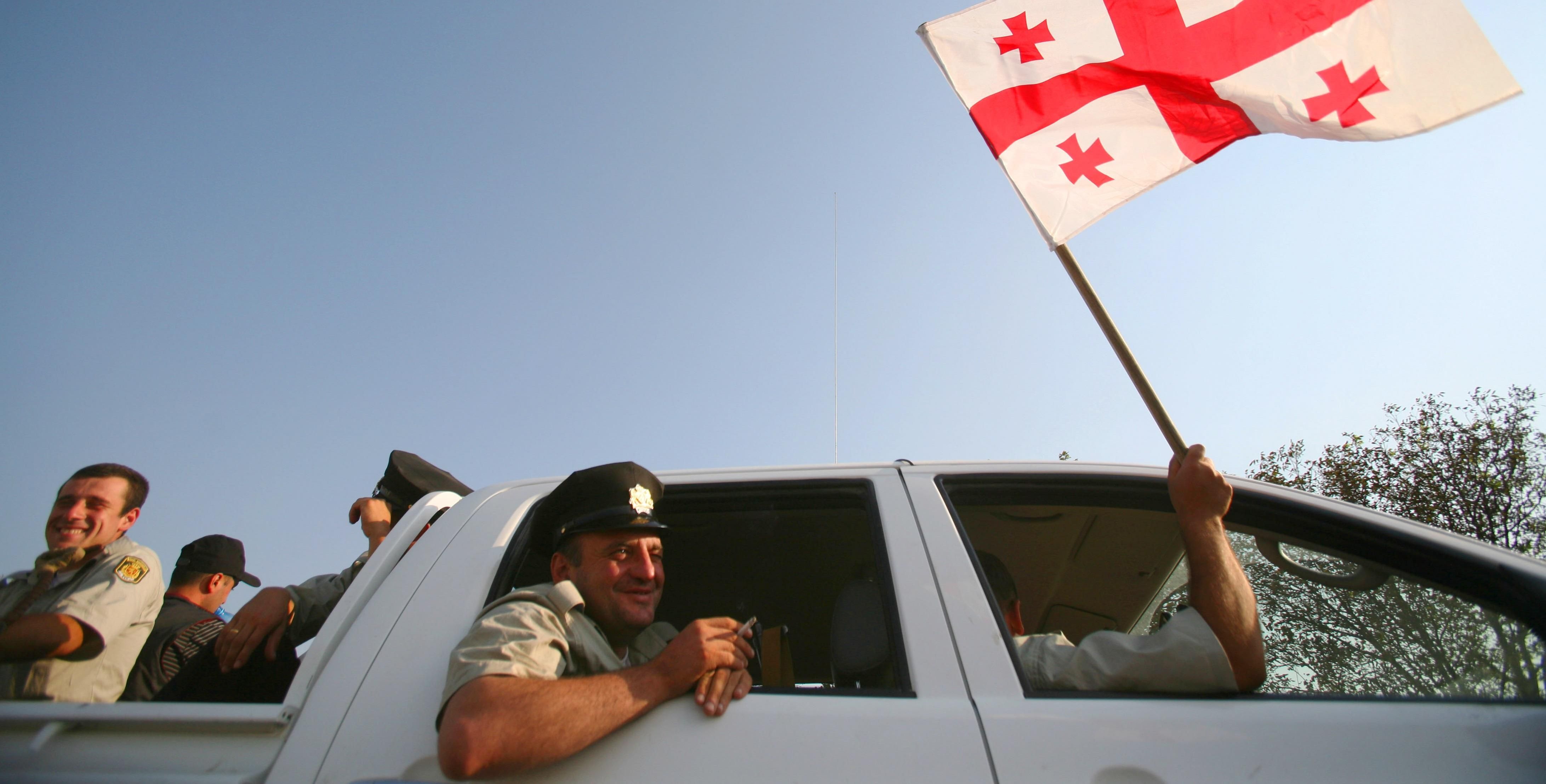 Грузины будут ездить в ЕС без виз с октября Грузины будут ездить в ЕС без виз с октября