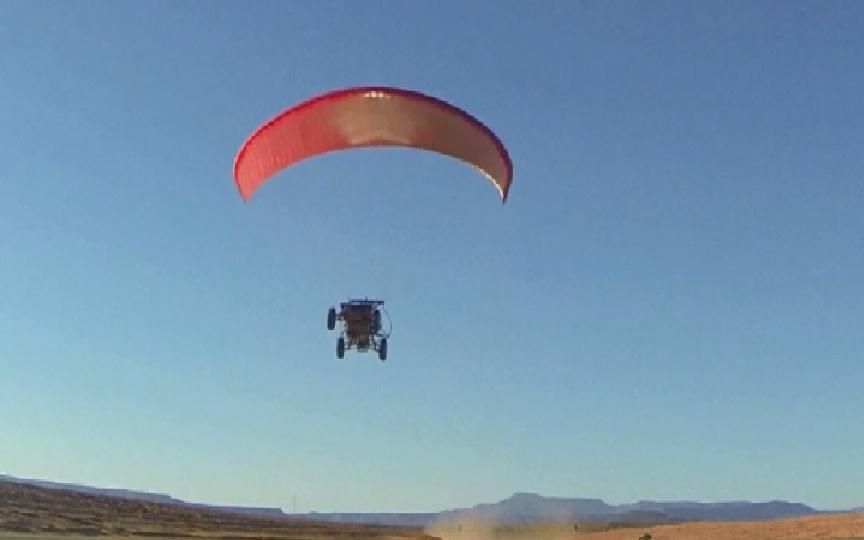 И летит, и едет: в Великобритании представили летающую машину И летит, и едет: в Великобритании представили летающую машину