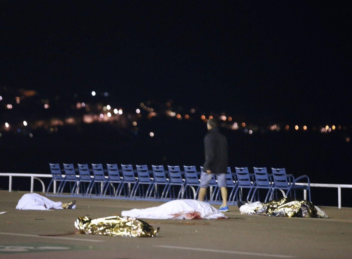 Спецоперация и последствия теракта в Ницце. Фото и Видео.