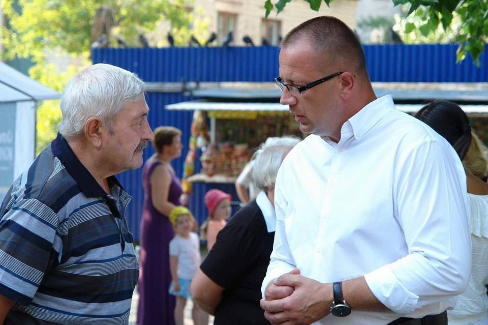 Боячись програшу, влада брутально тисне на незалежних кандидатів, – Кириндась Боячись програшу, влада брутально тисне на незалежних кандидатів, – Кириндась