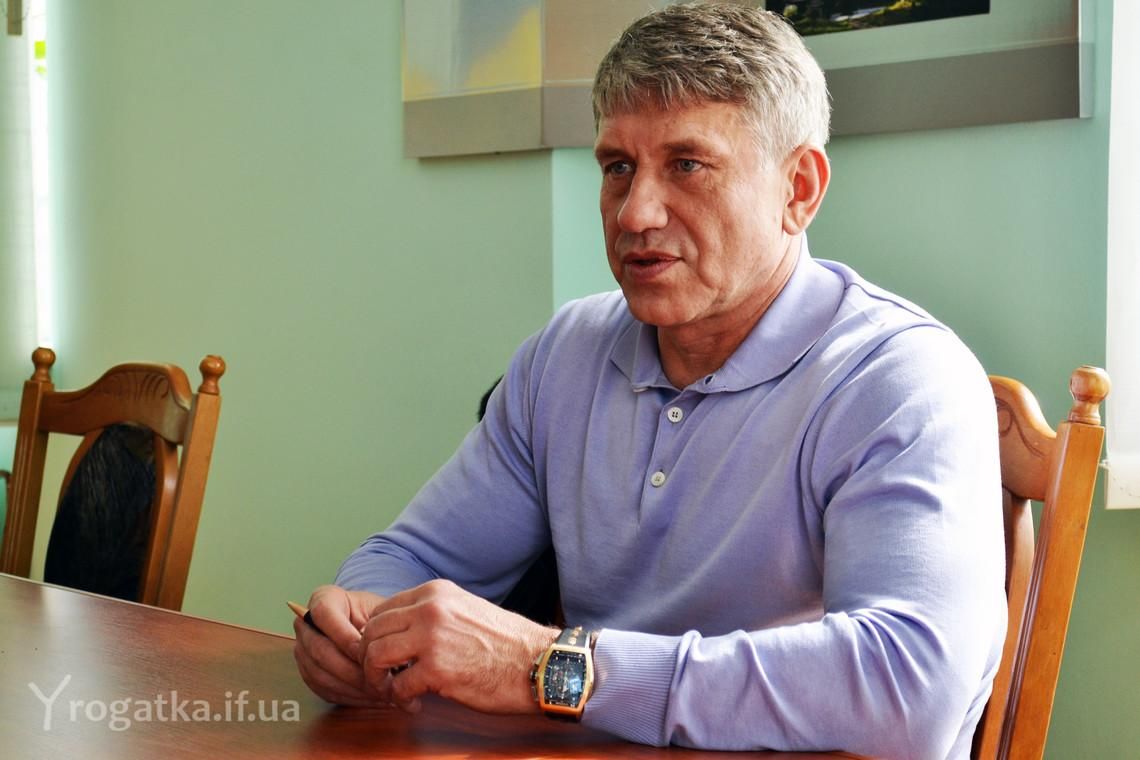 У Раду рветься брат скандально відомого міністра-мільйонера Насалика У Раду рветься брат скандально відомого міністра-мільйонера Насалика