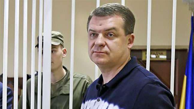 Обвинения "бриллиантовых прокуроров" ожидает показания главного свидетеля Обвинения "бриллиантовых прокуроров" ожидает показания главного свидетеля