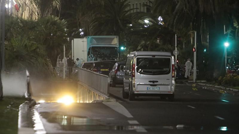 В сети появились фотографии документов террориста из Ниццы