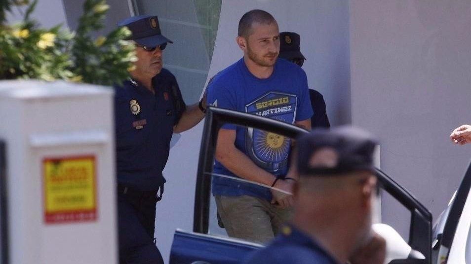 Як затримували сина Черновецького: з'явилось відео Як затримували сина Черновецького: з'явилось відео