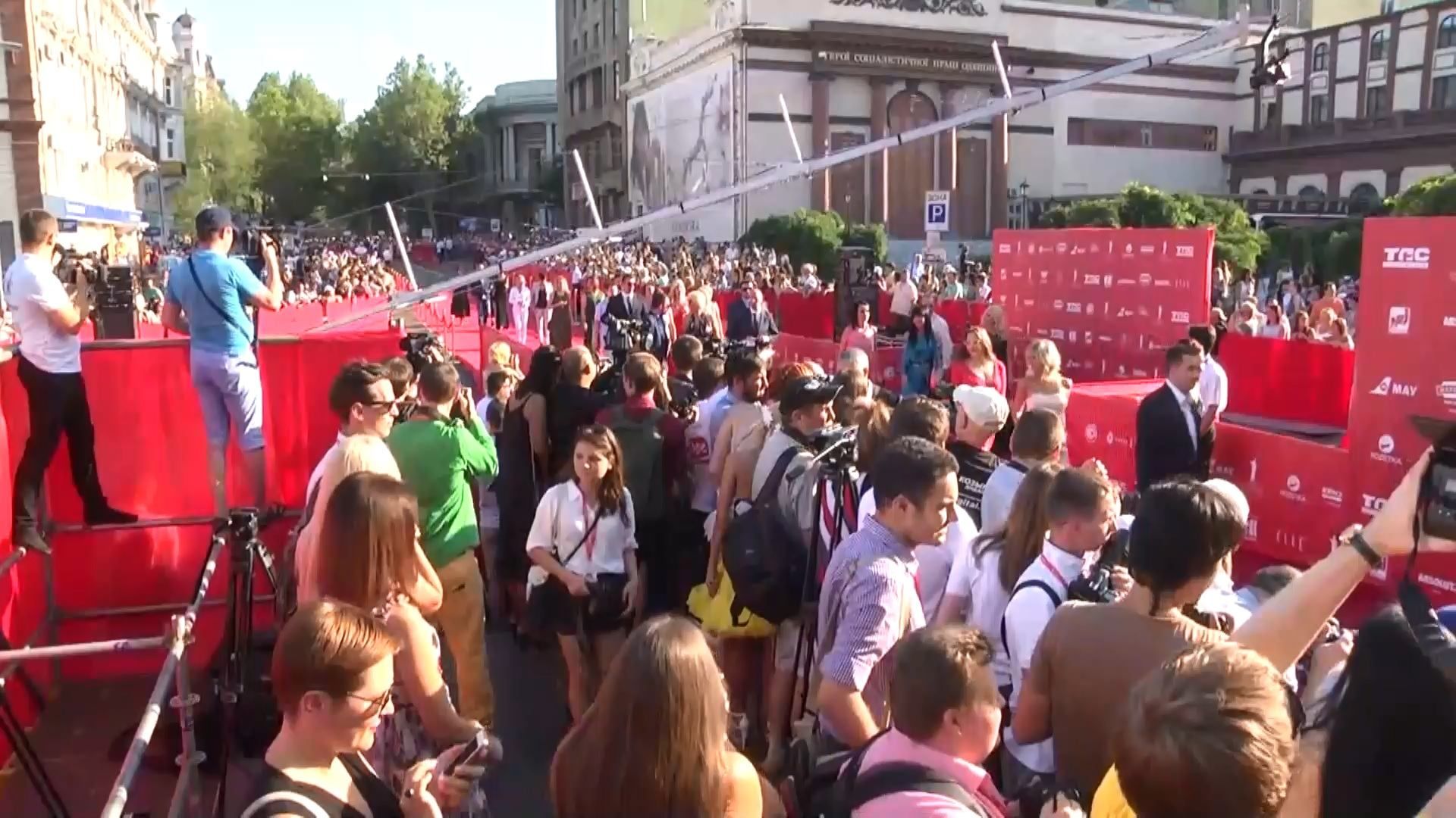 В Одессе стартовал международный кинофестиваль В Одессе стартовал международный кинофестиваль