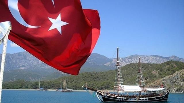 Украина попросила Турцию усилить охрану мест отдыха украинцев Украина попросила Турцию усилить охрану мест отдыха украинцев