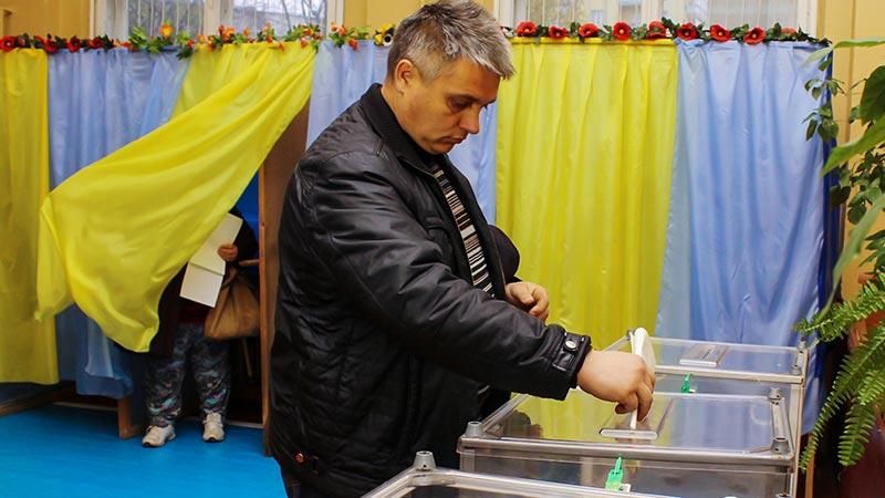 Первые нарушения: листовки о смерти кандидата и агитация в день выборов Первые нарушения: листовки о смерти кандидата и агитация в день выборов