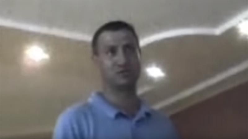 У мережі з’явилося скандальне відео підкупу виборчої комісії У мережі з’явилося скандальне відео підкупу виборчої комісії