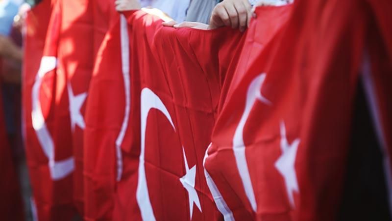 Власть Турции заявили о полном контроле над страной Власть Турции заявили о полном контроле над страной