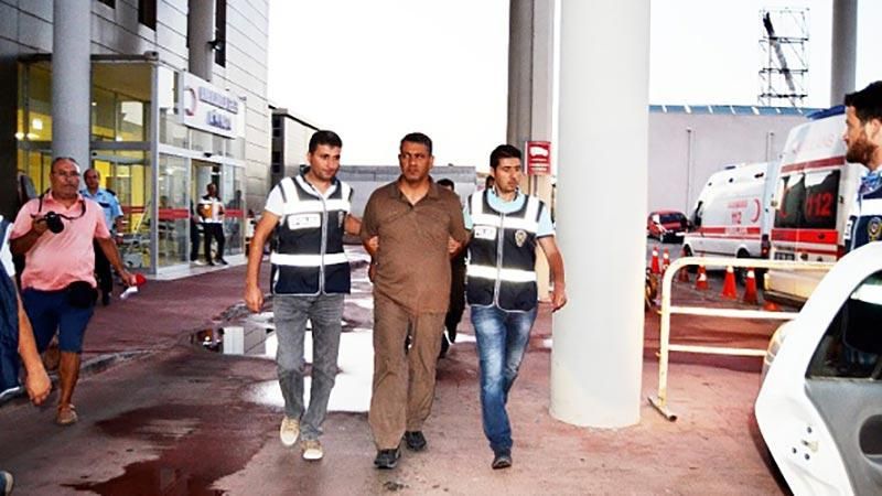 За попытку переворота в Турции задержали около 6 тысяч человек За попытку переворота в Турции задержали около 6 тысяч человек