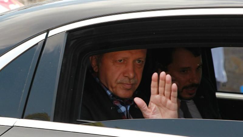 Турция приходит в себя после попытки переворота: задержан военный советник Эрдогана Турция приходит в себя после попытки переворота: задержан военный советник Эрдогана