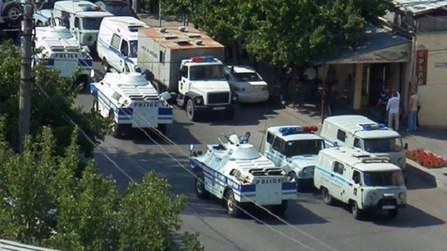 Ереванский бунт: подробно о развитии событий Ереванский бунт: подробно о развитии событий