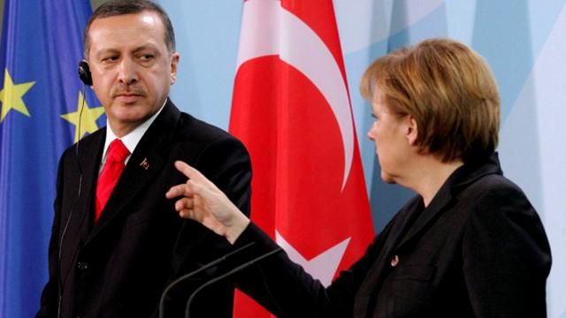 Меркель рассказала, почему Турция ставит под угрозу вступление в ЕС