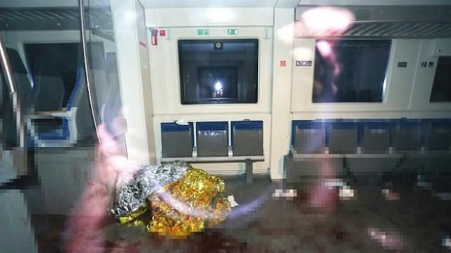 Появилось кровавое видео после жестокой резни в немецком поезде