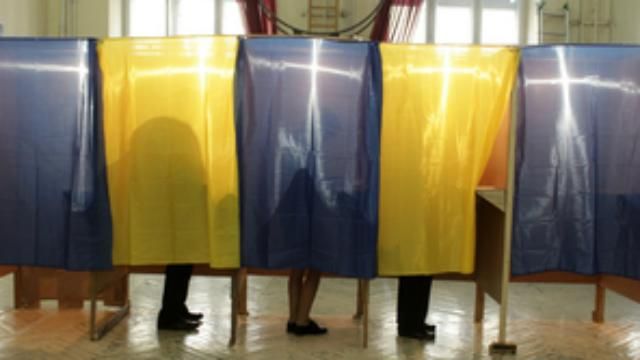 Резниченко поблагодарил всех, кто организовывал выборы на 27-м округе Днепропетровской области