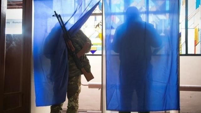 У Єврокомісії розповіли, коли можна проводити вибори на Донбасі