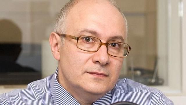 Российский журналист получил украинское гражданство: появились фото Российский журналист получил украинское гражданство: появились фото