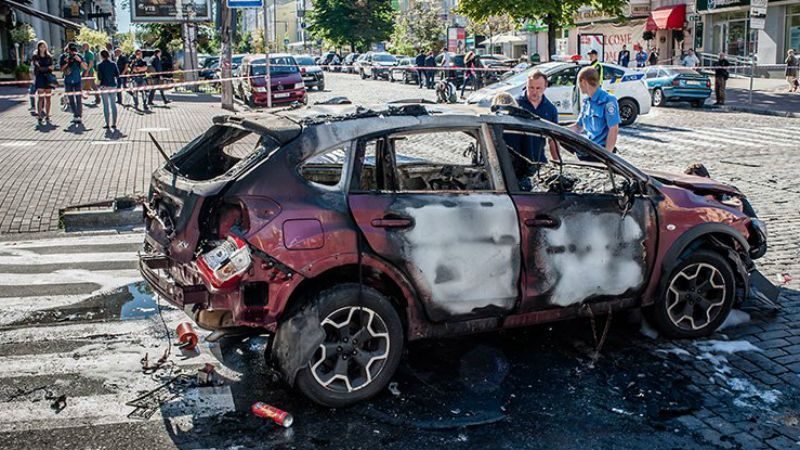 В сети появилось видео момента взрыва автомобиля с Шереметом
