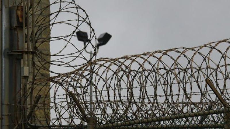 Бунт у колонії під Києвом: втік посадовець, який спровокував скандал Бунт у колонії під Києвом: втік посадовець, який спровокував скандал