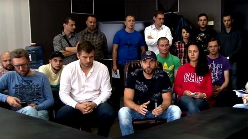 "17 канал" пояснив, як опинився на місці вбивства Шеремета у перші хвилини "17 канал" пояснив, як опинився на місці вбивства Шеремета у перші хвилини