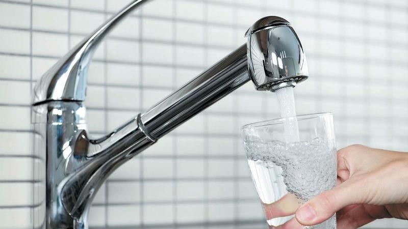 Чи придатна вода з-під кранів киян для пиття Чи придатна вода з-під кранів киян для пиття