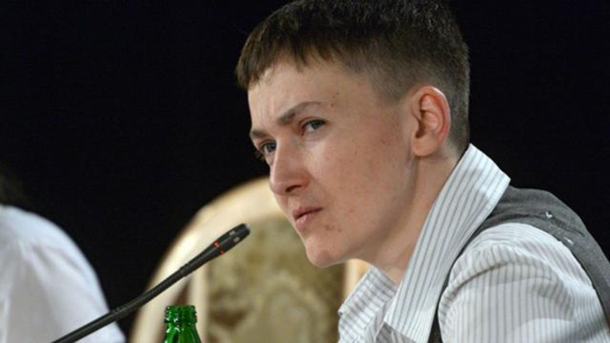 Савченко рассказала, когда необходимо вводить военное положение Савченко рассказала, когда необходимо вводить военное положение