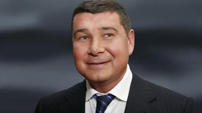 На объявление Онищенко в международный розыск придется ждать еще две недели На объявление Онищенко в международный розыск придется ждать еще две недели