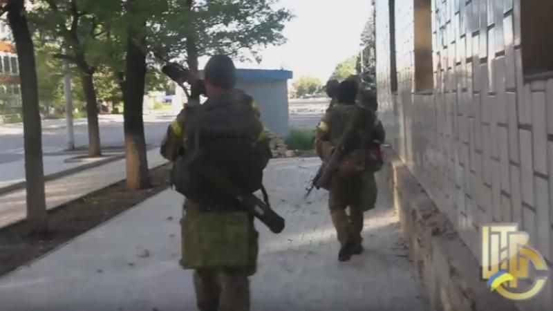 Как украинские воины освобождали Торецк: волонтер опубликовал уникальное видео