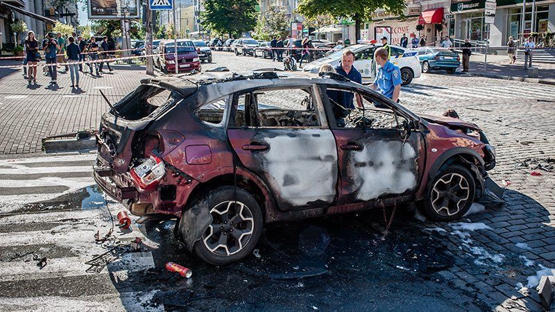 Вибухівку під машину Шеремета закладала жінка: ЗМІ оприлюднили відео