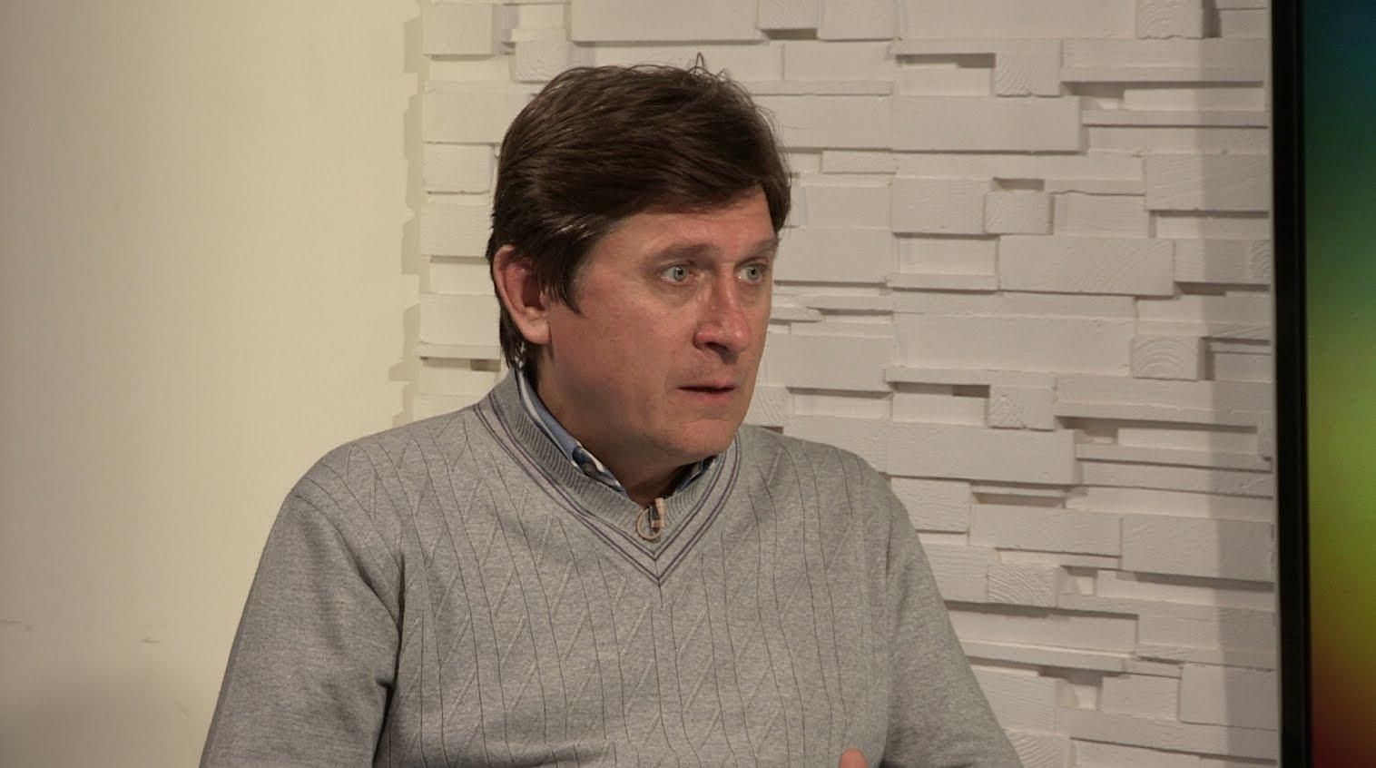 Политолог объяснил, почему украинцы стали чаще говорить о предательстве Политолог объяснил, почему украинцы стали чаще говорить о предательстве