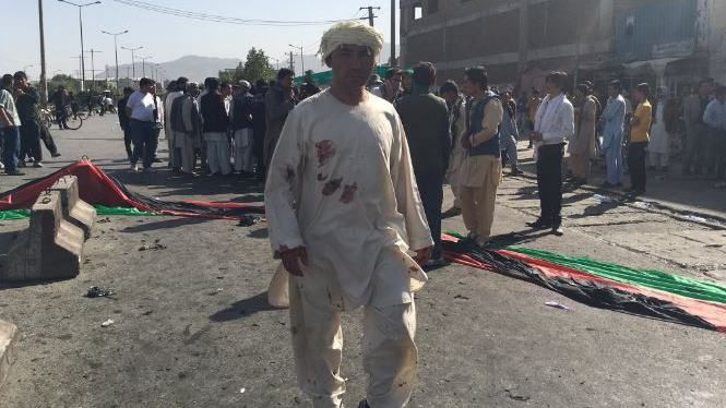 Внаслідок теракту в Афганістані загинула 61 людина