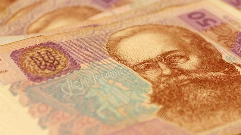 За митинг в защиту мэра Ирпеня людям платили по 65 гривен За митинг в защиту мэра Ирпеня людям платили по 65 гривен