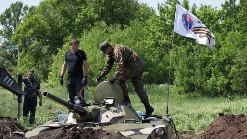 Війна на Донбасі: українським солдатам вдалося дати відсіч бойовикам під час шалених обстрілів