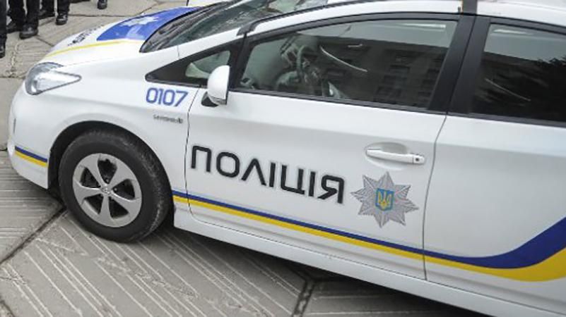 Дерзкое ограбление ювелирного магазина и сожженный автомобиль преступников в Сумах Дерзкое ограбление ювелирного магазина и сожженный автомобиль преступников в Сумах