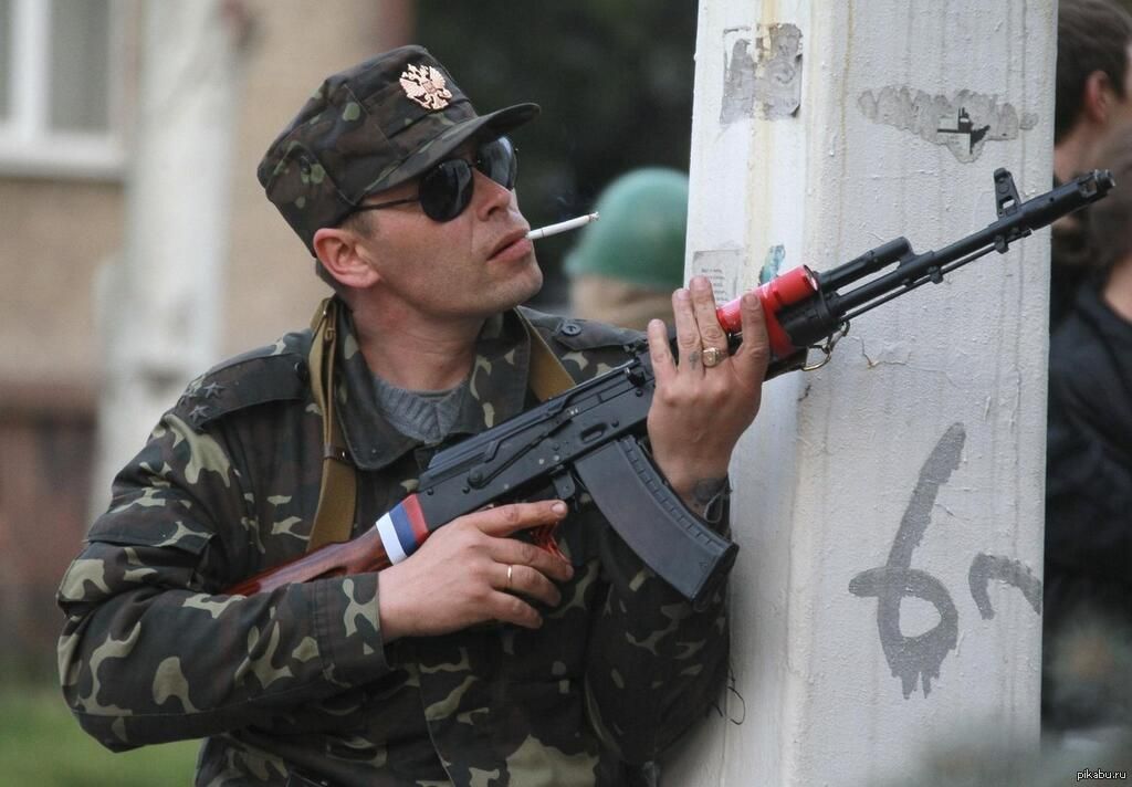 Бійці АТО показали, як бойовики бісяться від звуків українського гімну