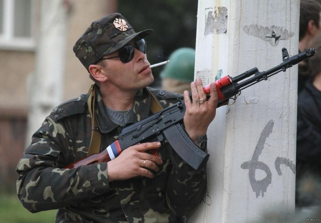 Бойцы АТО показали, как боевики бесятся от звуков украинского гимна