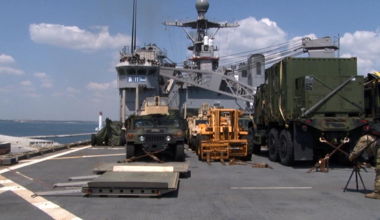 Как упражняются военные на "Си-Бриз"