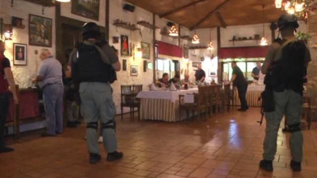 В Одесі спецназ пов’язав, а потім відпустив "злодія в законі" В Одесі спецназ пов’язав, а потім відпустив "злодія в законі"