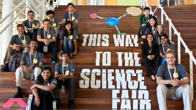 Четверо юных украинских ученых попали в топ-100 престижного конкурса Google Четверо юных украинских ученых попали в топ-100 престижного конкурса Google