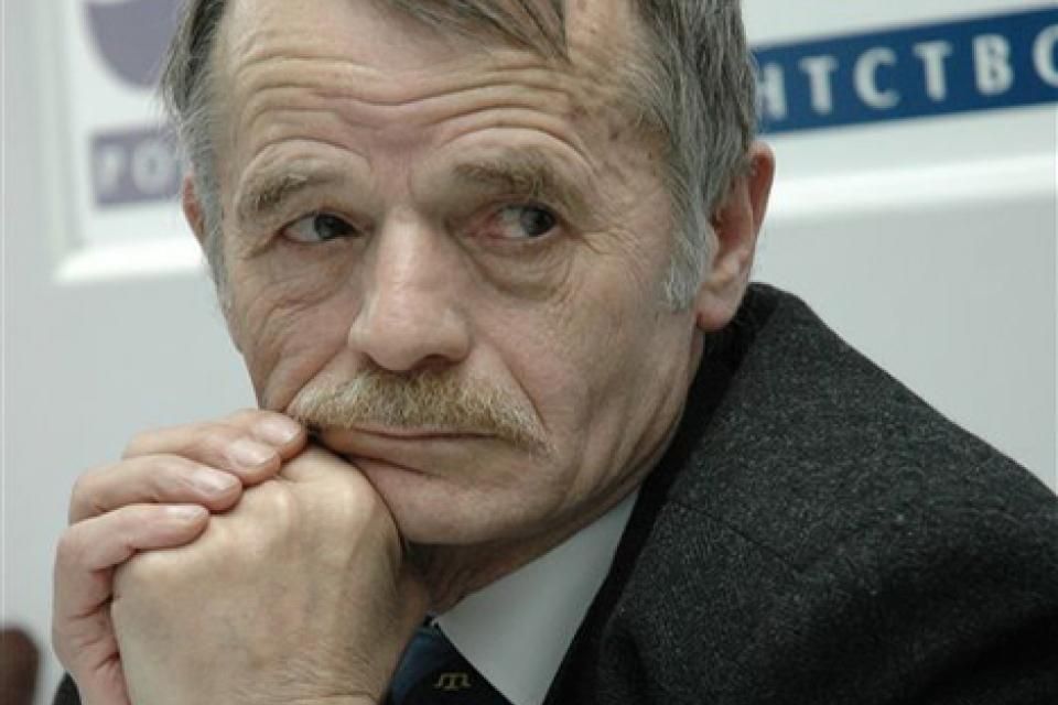 Джемілєв звернувся до Ердогана щодо військового перевороту Джемілєв звернувся до Ердогана щодо військового перевороту