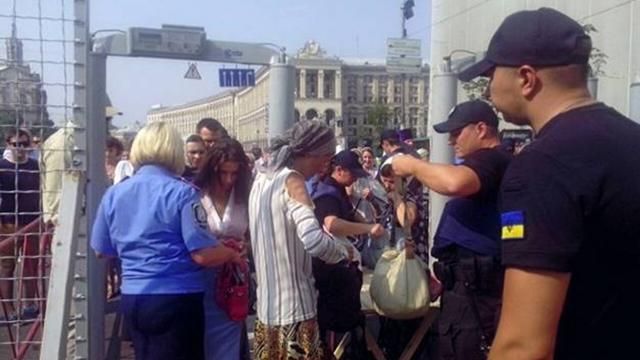 На кожного учасника молебня Московського патріархату передбачено по поліцейському На кожного учасника молебня Московського патріархату передбачено по поліцейському