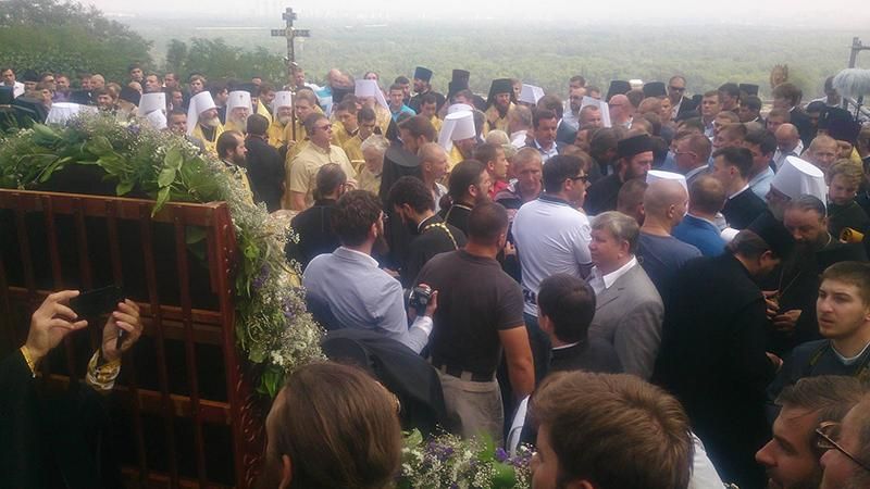 Хресна хода: до медиків звернулося понад 100 людей Хресна хода: до медиків звернулося понад 100 людей