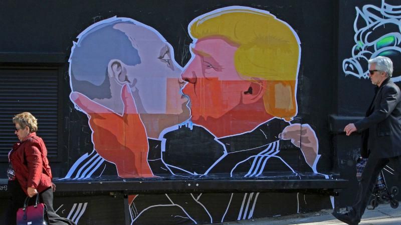 Трамп – це в будь-якому разі подарунок Путіну, – Мадлен Олбрайт Трамп – це в будь-якому разі подарунок Путіну, – Мадлен Олбрайт
