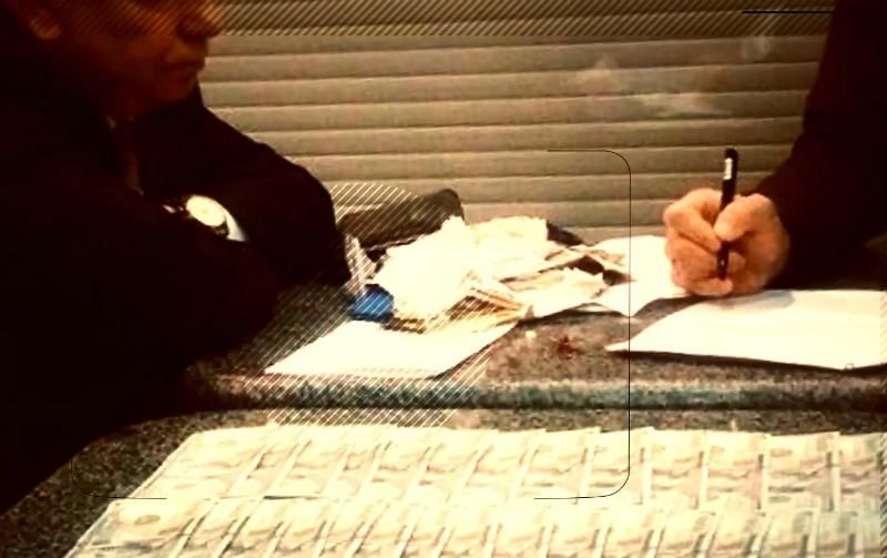 Чергового суддю зловили на гарячому Чергового суддю зловили на гарячому