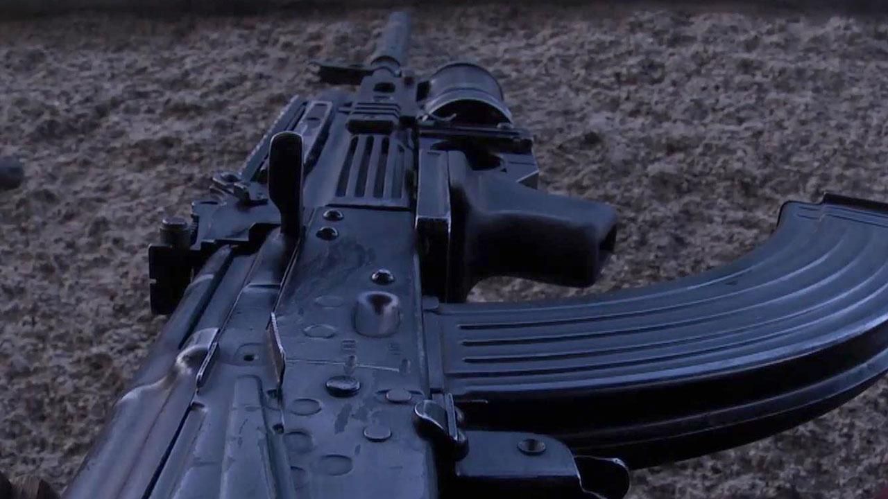 Брат Мустафы Найема рассказал, как бойцы дожали боевиков, дойдя до вражеских окопов
Брат Мустафы Найема рассказал, как бойцы дожали боевиков, дойдя до вражеских окопов