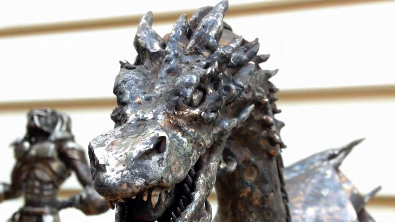 Як зварювальник виробляє дивовижні фігури з простого заліза Як зварювальник виробляє дивовижні фігури з простого заліза