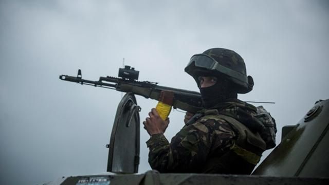 Боевые действия на Донбассе: ранены четверо воинов