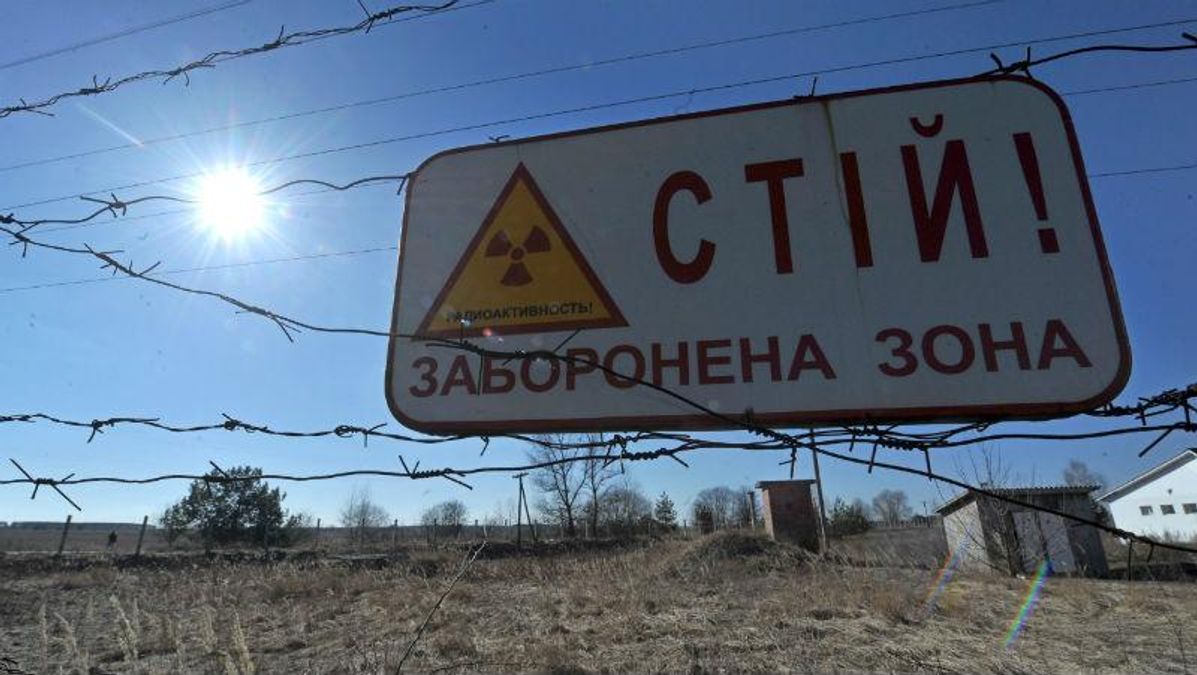 Порошенко придумал, что делать с Чернобылем Порошенко придумал, что делать с Чернобылем