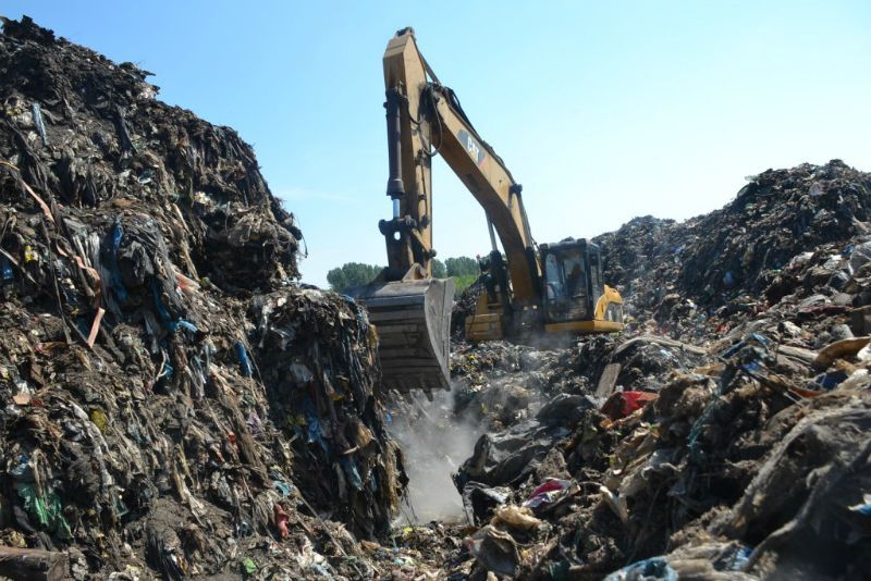Чому Київ припинив приймати львівське сміття